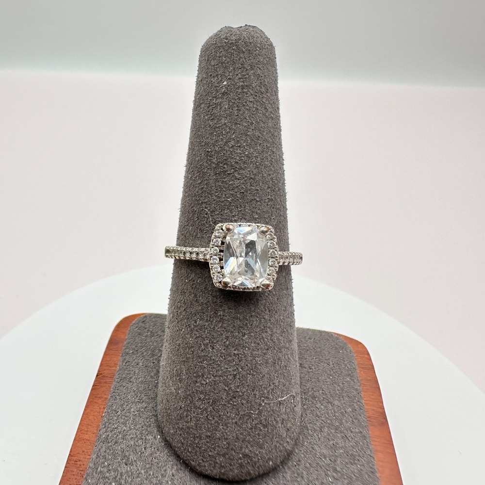 Vintage Y2K Silver Tone Ring Clear Rhinestone Cushion Cut Statement Jewelry